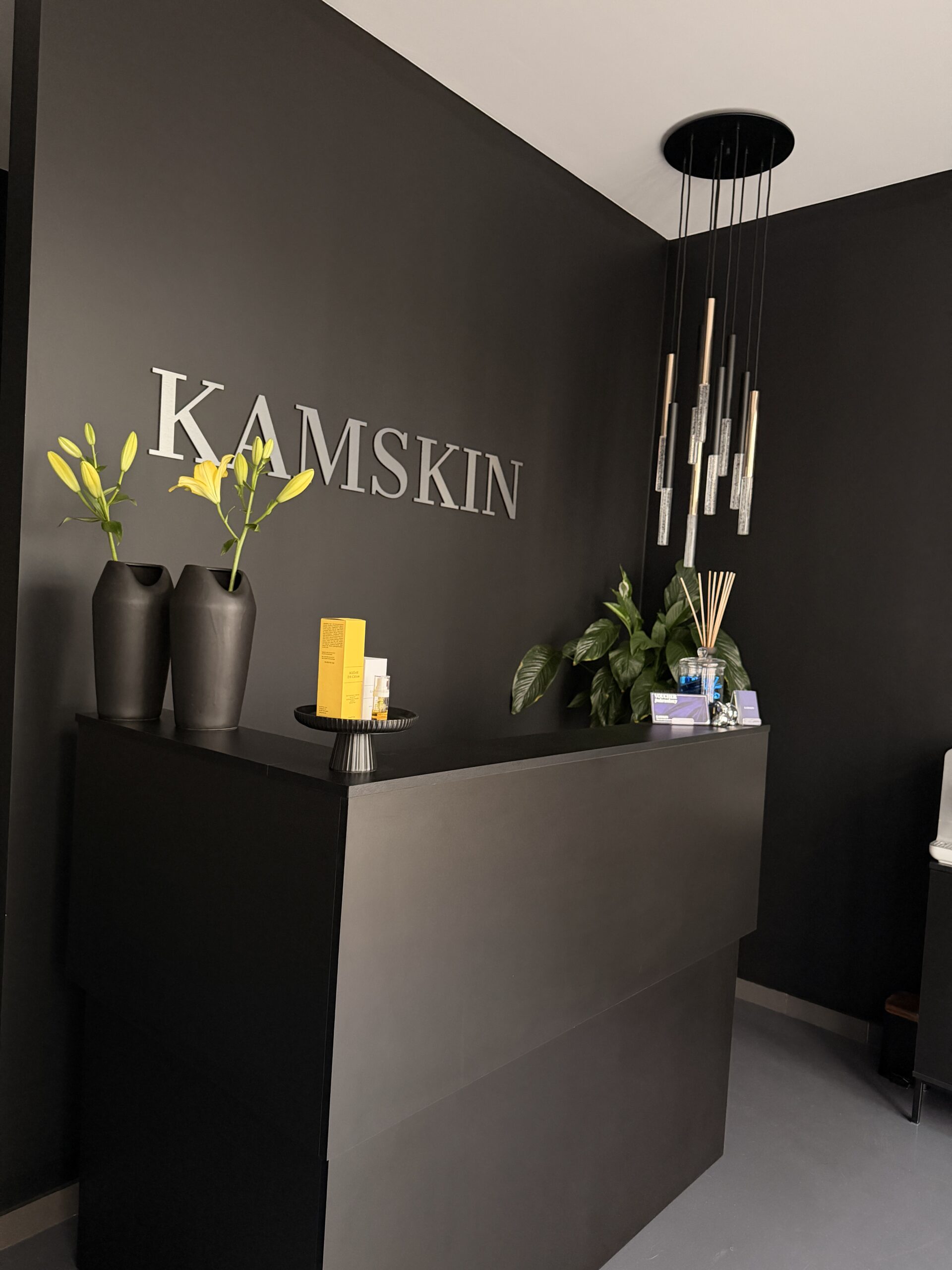 Recepcja kliniki KAMSKIN w Warszawie